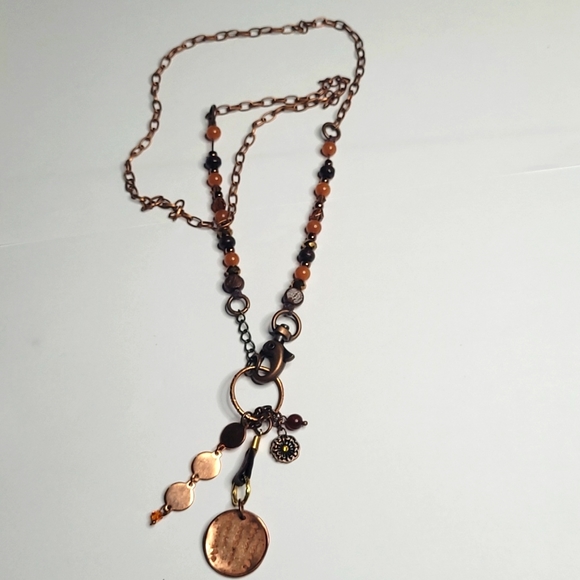 🏵HAND-CRAFTED NECKLACE - Picture 1 of 6